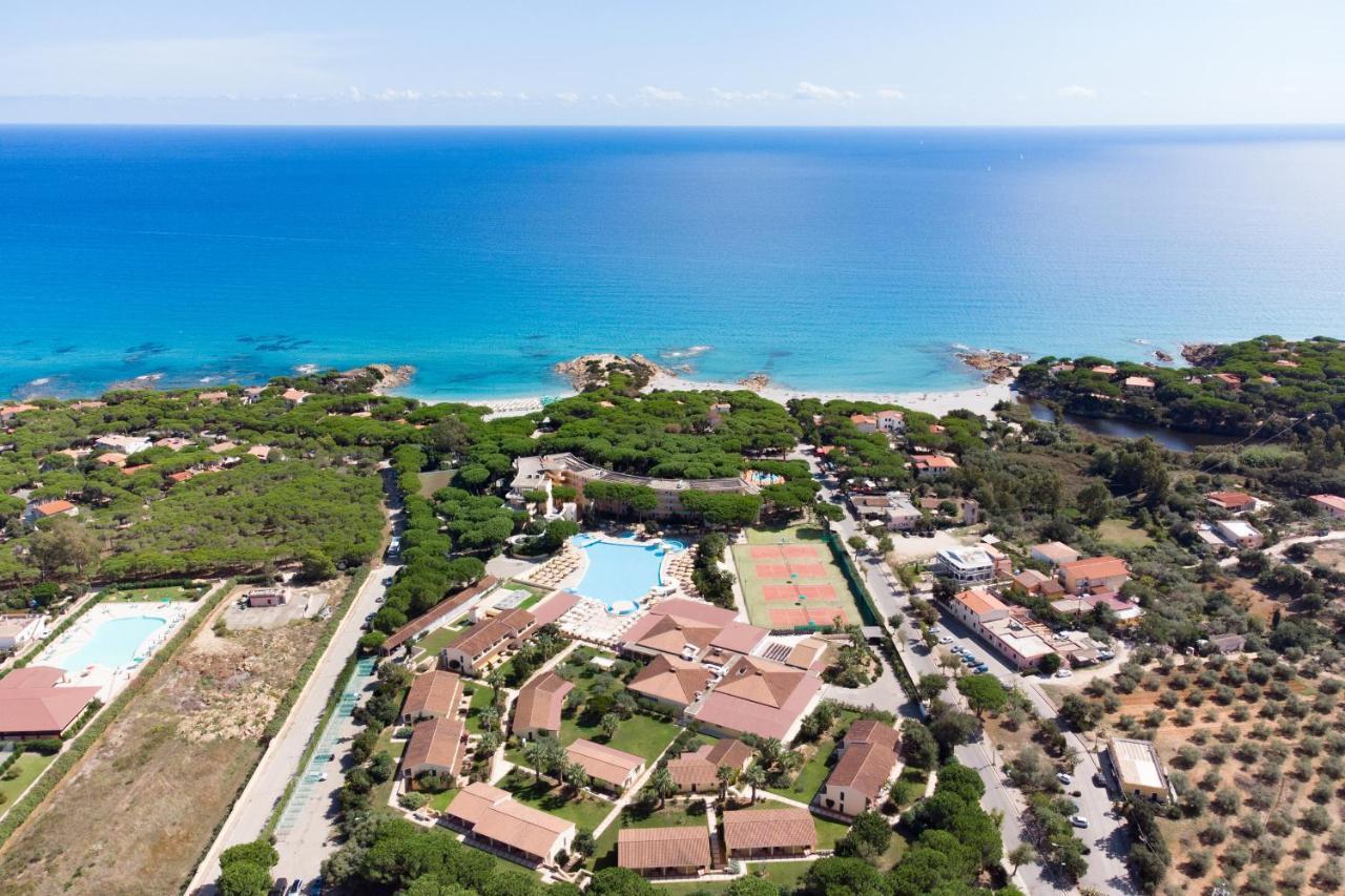 Tirreno Resort Кала-Либеротто Экстерьер фото